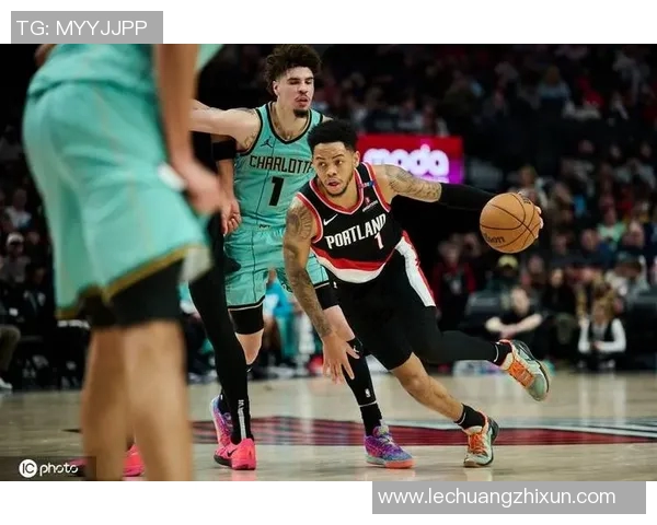 开拓者与黄蜂精彩对决直播全程回顾及赛后分析