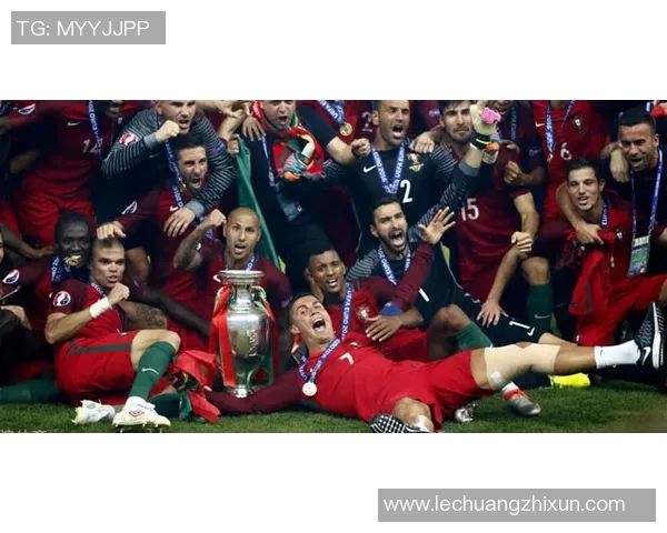 竞技队迎战班菲尔德力争主场胜利展现球队实力与斗志