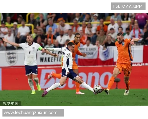 荷兰与英格兰对决主场之争谁能占据优势