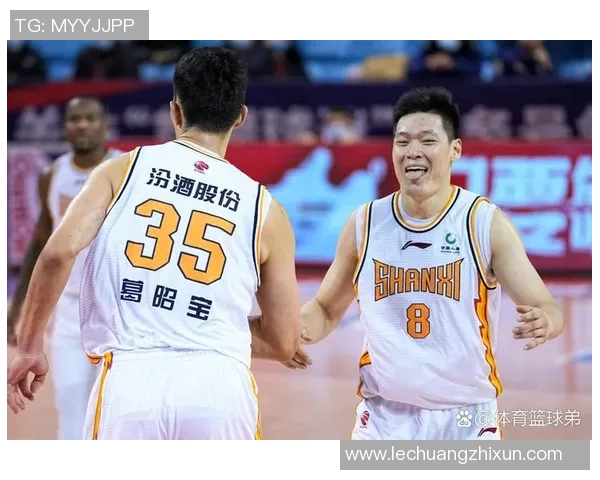 胡金秋的篮球之路：从青涩少年到CBA明星的成长历程与奋斗精神